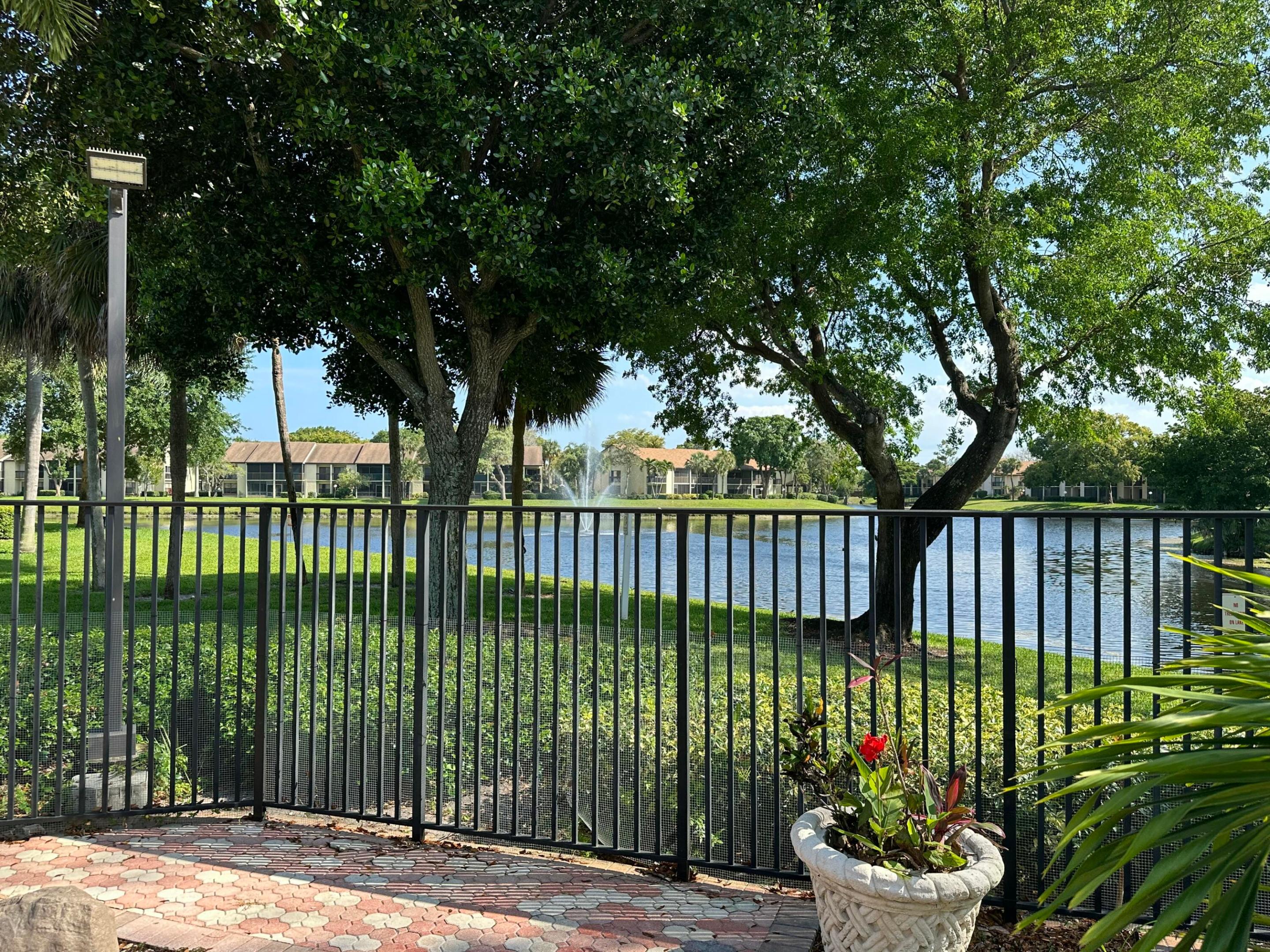 VILLAS AT MEADOW LAKES CONDO - Residential Lease