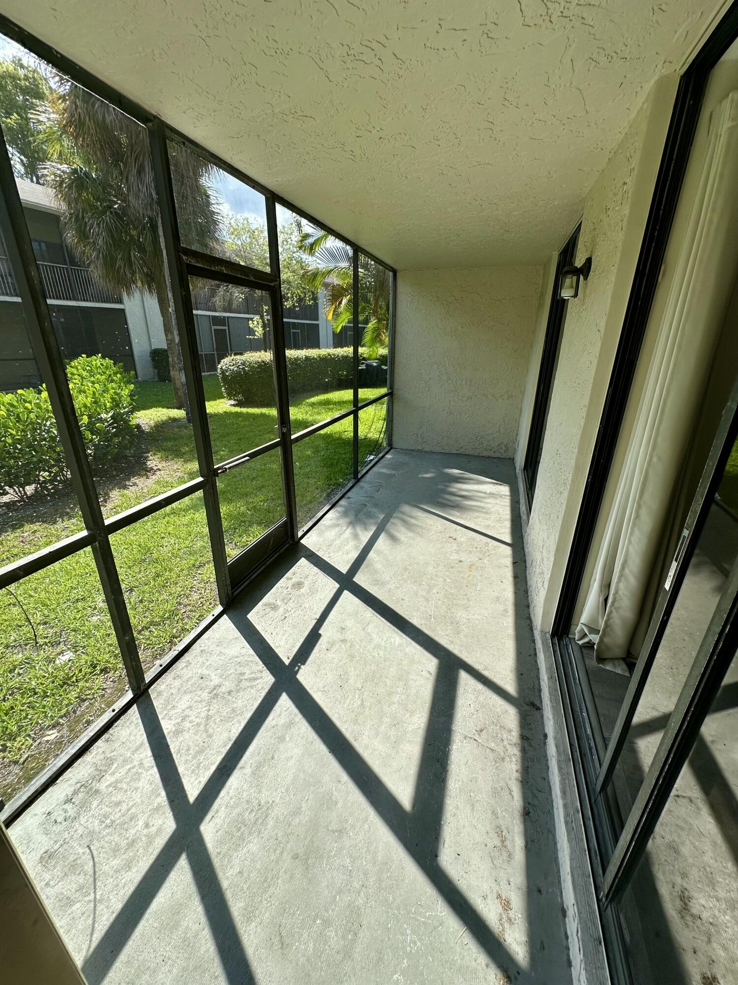 VILLAS AT MEADOW LAKES CONDO - Residential Lease