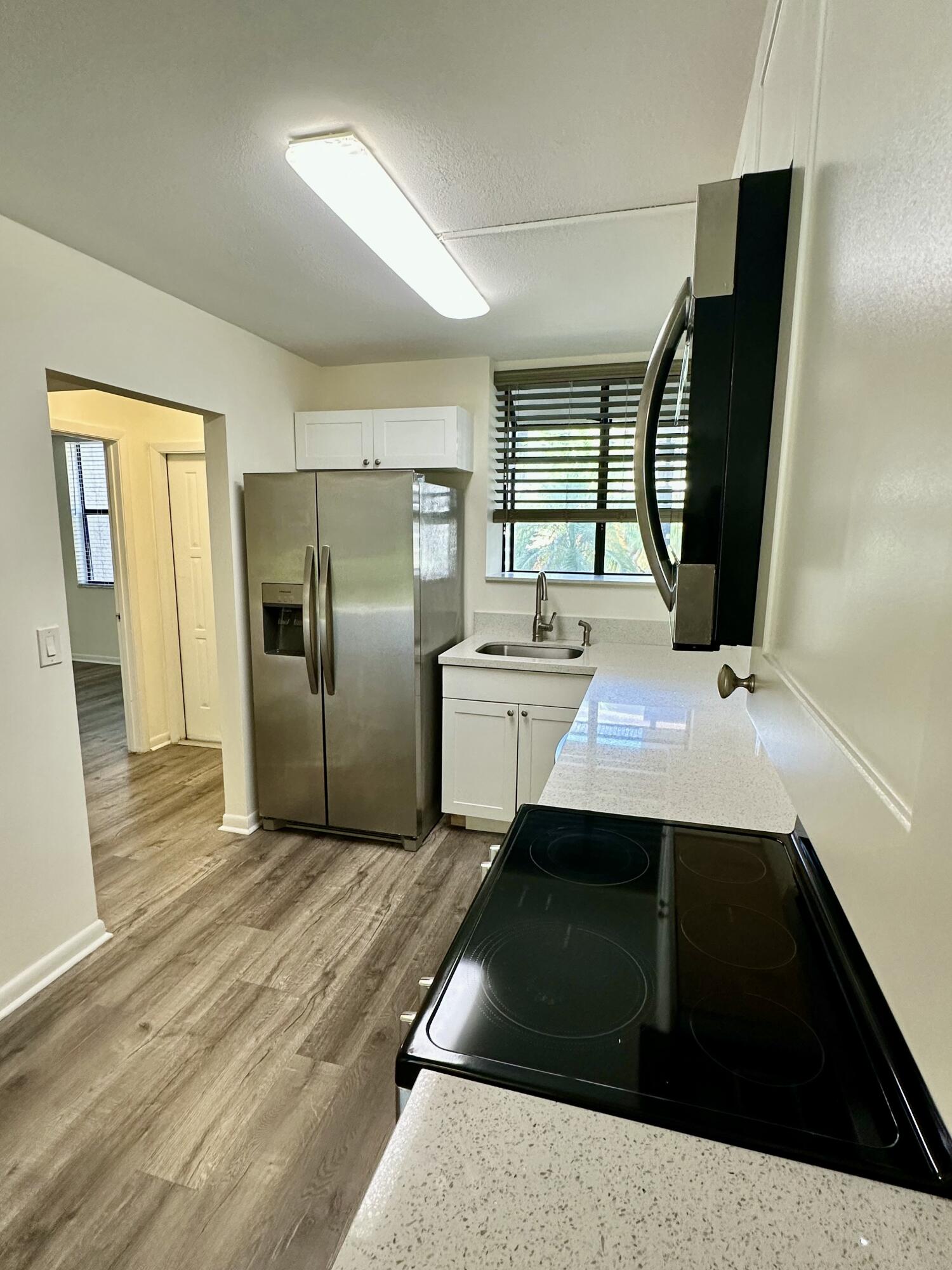 VILLAS AT MEADOW LAKES CONDO - Residential Lease