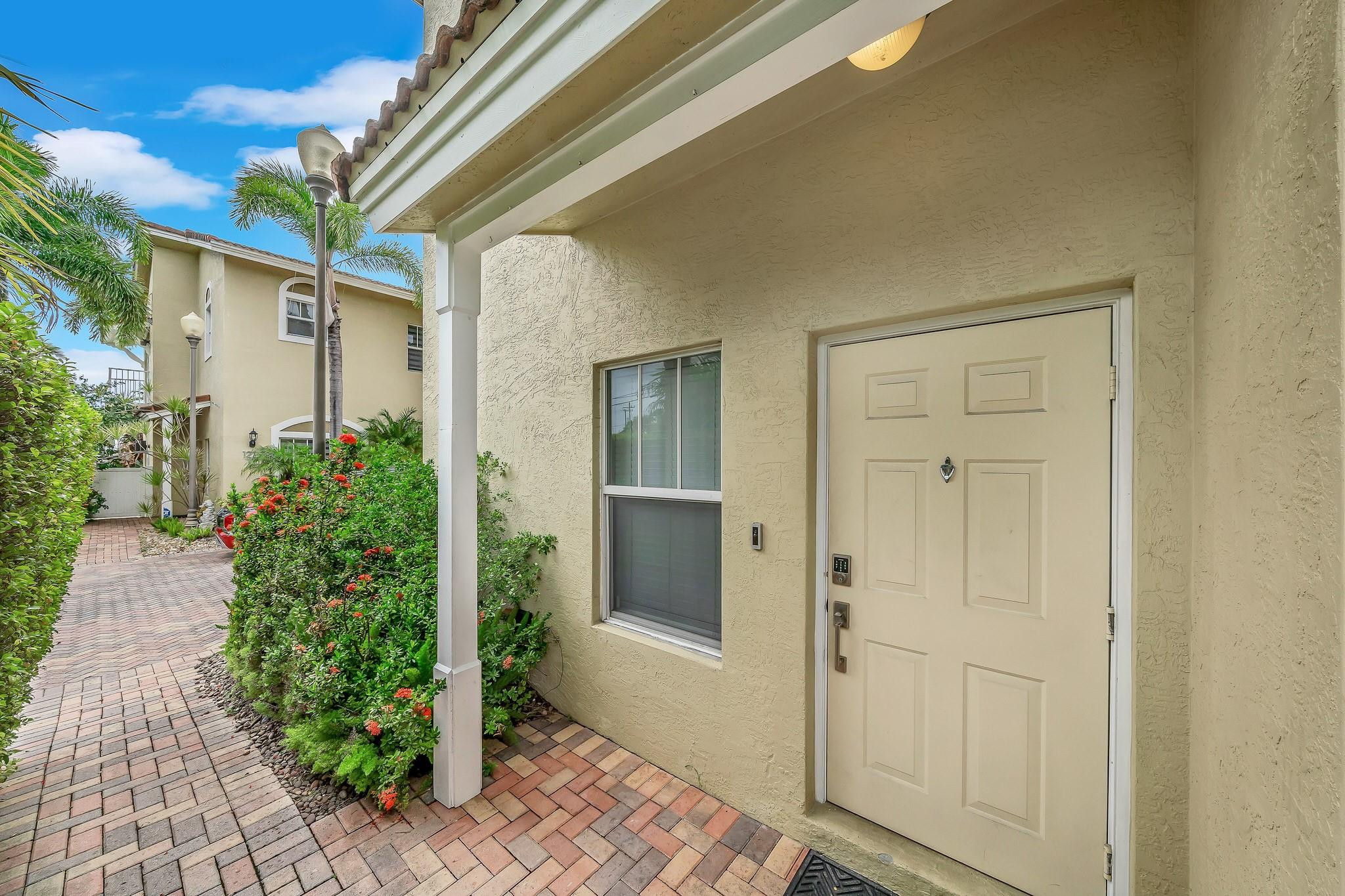 1251 NE 32nd Street