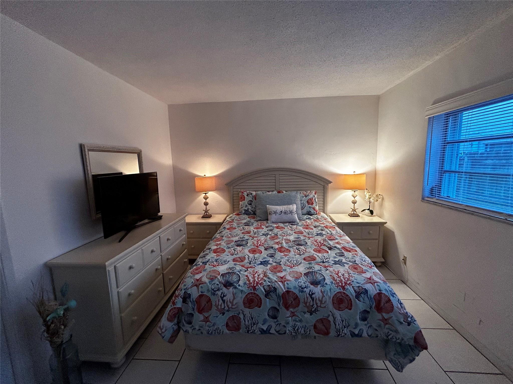 Poinciana 4630 Co-Op - Residential Lease