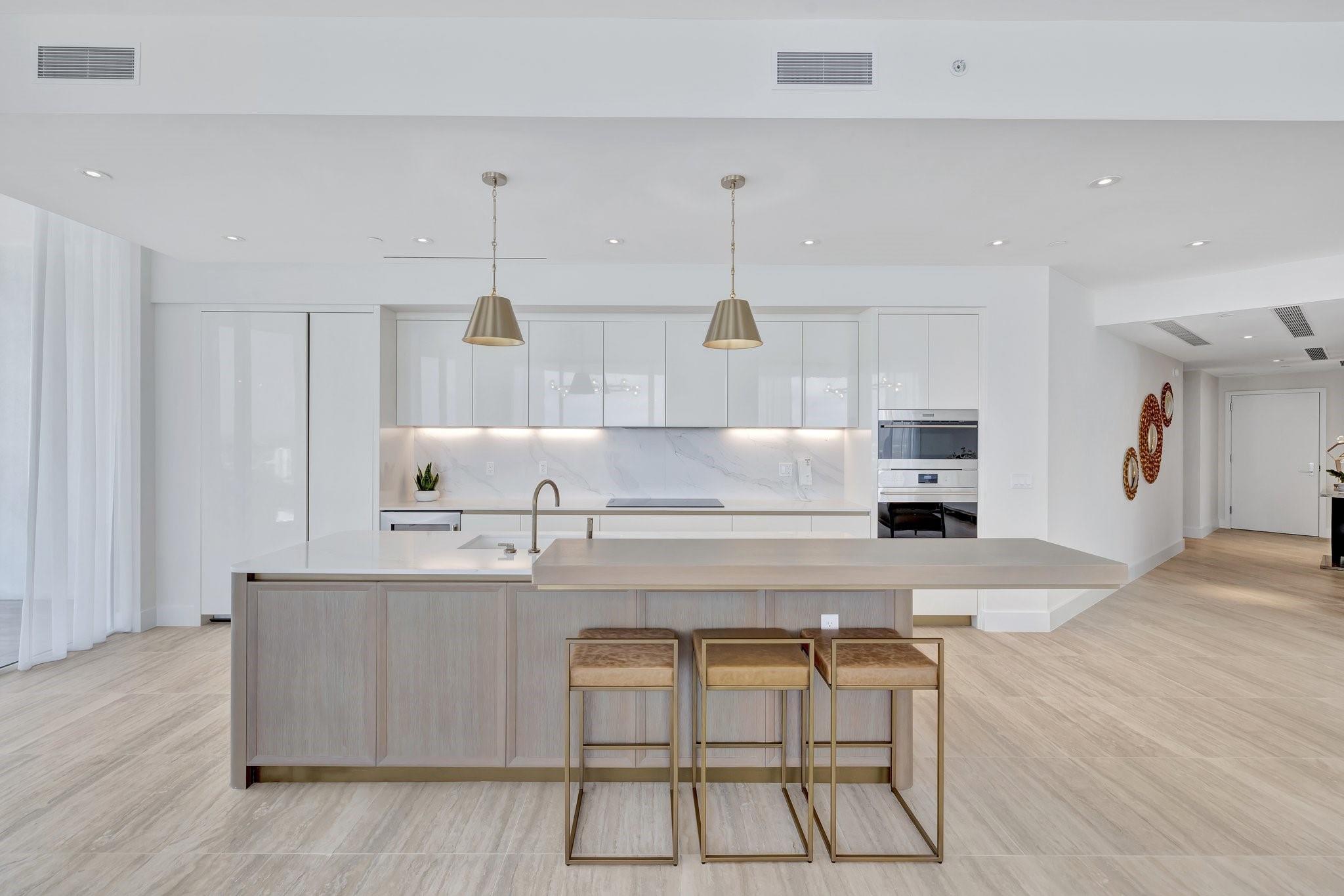 525 N Fort Lauderdale Beach Blvd 1904