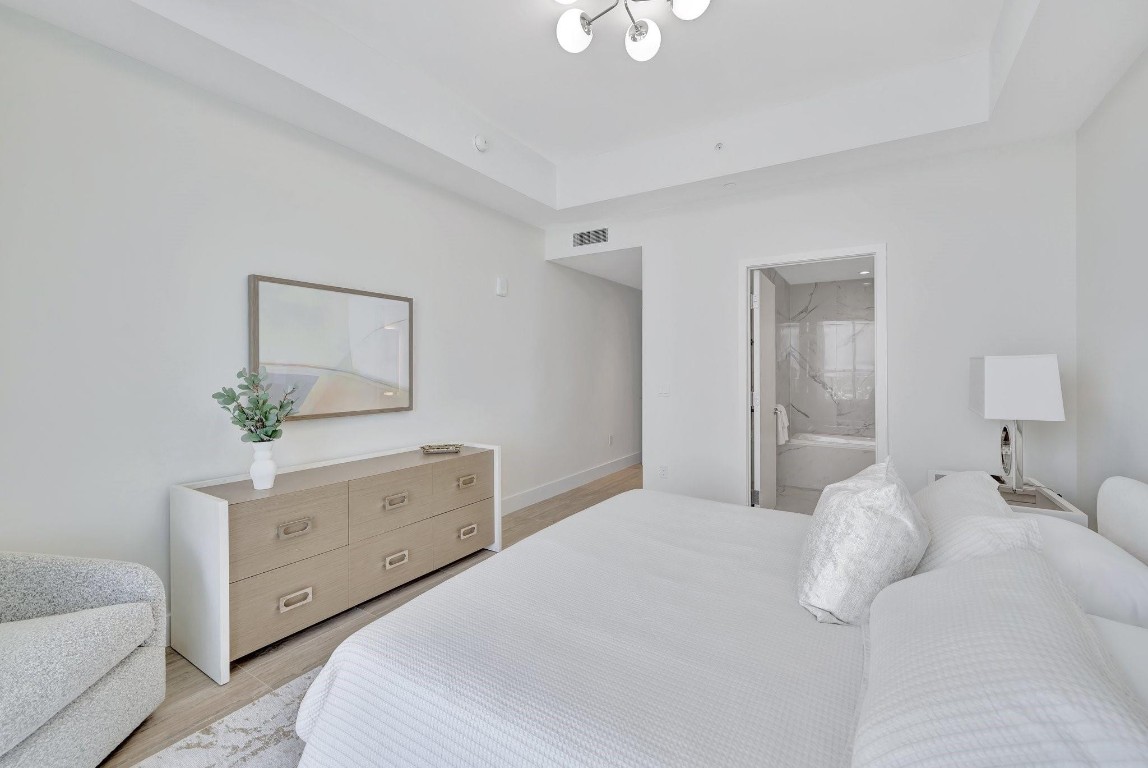 Four Seasons - Residential