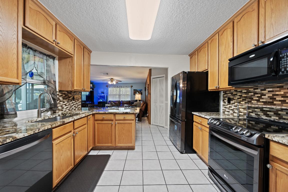 116 Santa Monica Avenue