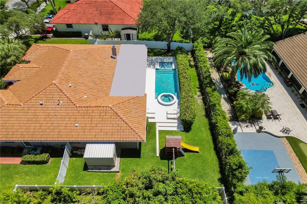 DAVIE COUNTRY ESTATES 144 - Residential