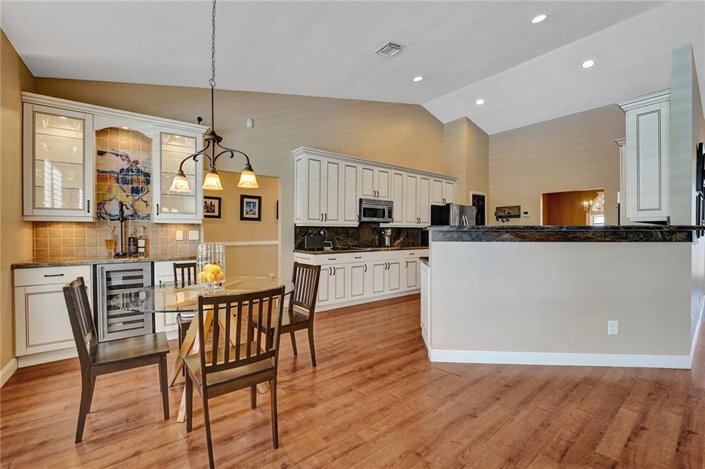 DAVIE COUNTRY ESTATES 144 - Residential