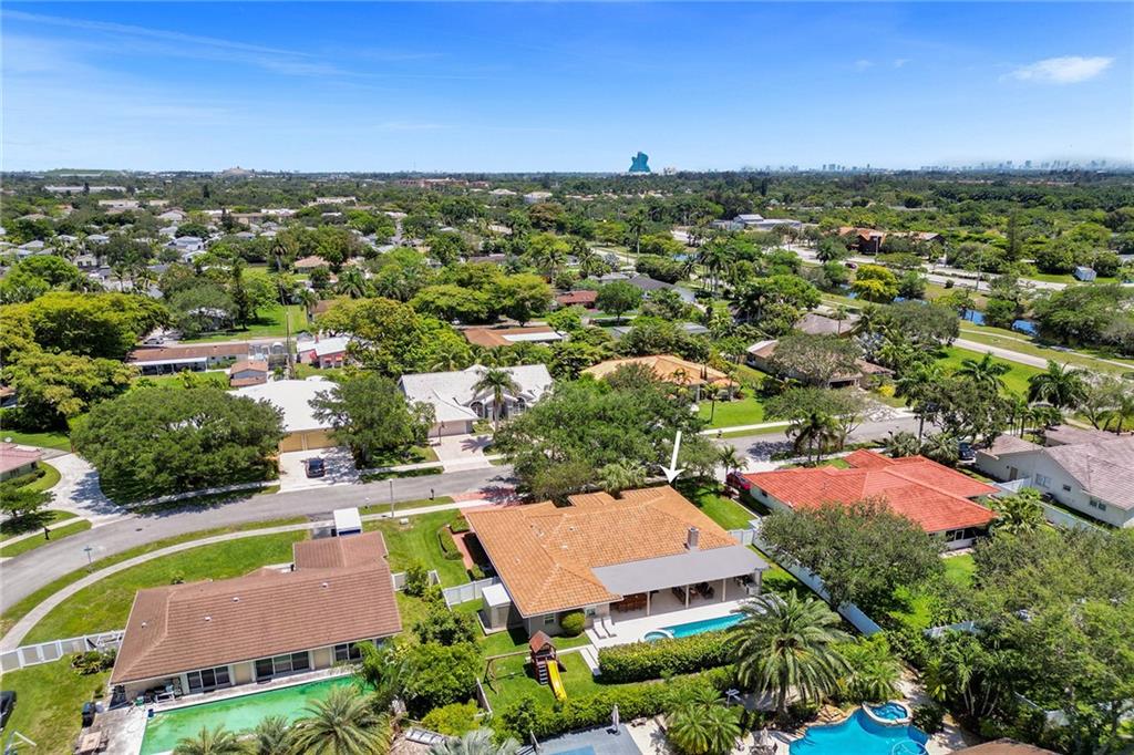 DAVIE COUNTRY ESTATES 144 - Residential