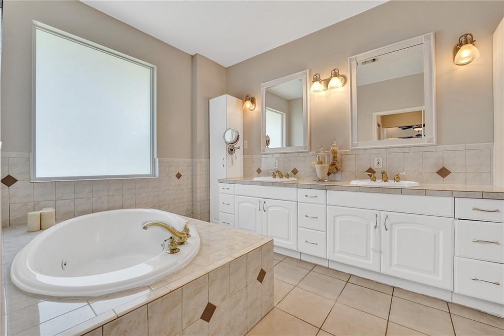 DAVIE COUNTRY ESTATES 144 - Residential