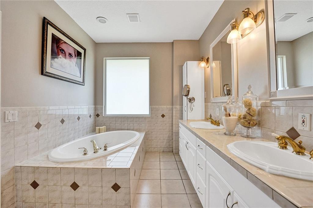 DAVIE COUNTRY ESTATES 144 - Residential