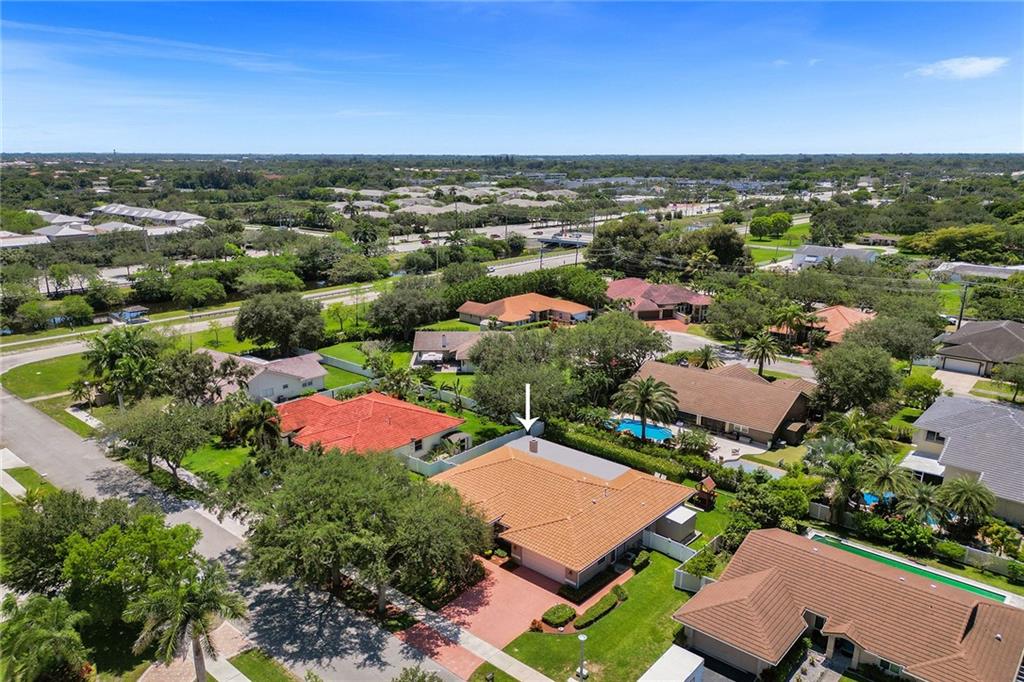 DAVIE COUNTRY ESTATES 144 - Residential
