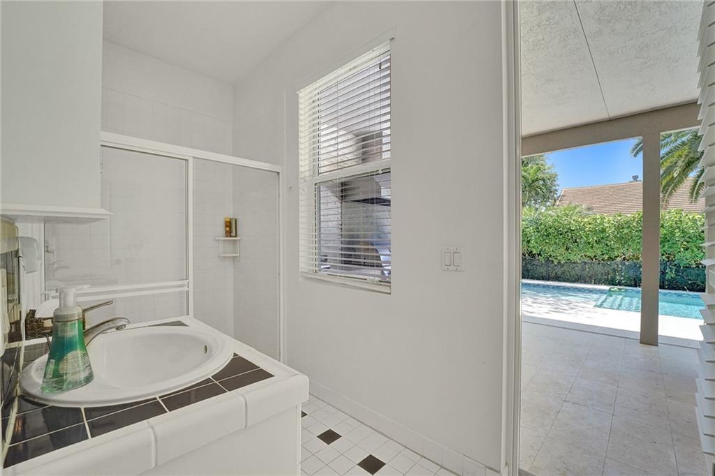 DAVIE COUNTRY ESTATES 144 - Residential