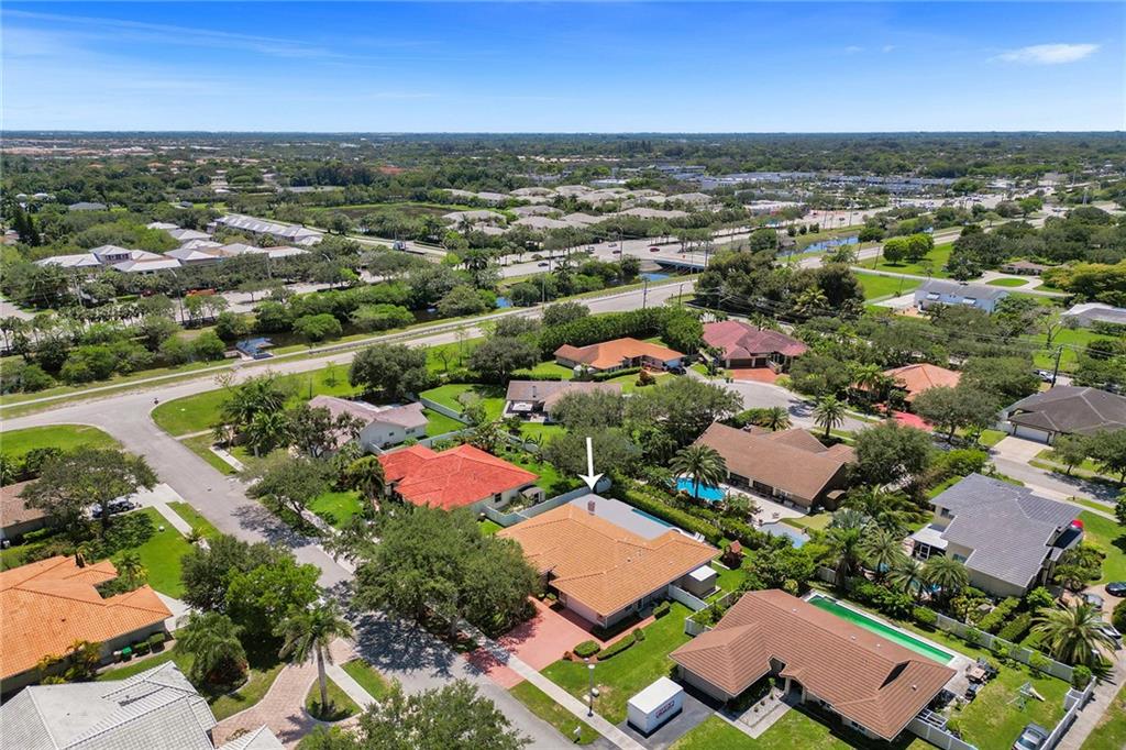 DAVIE COUNTRY ESTATES 144 - Residential