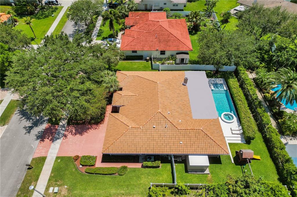 DAVIE COUNTRY ESTATES 144 - Residential