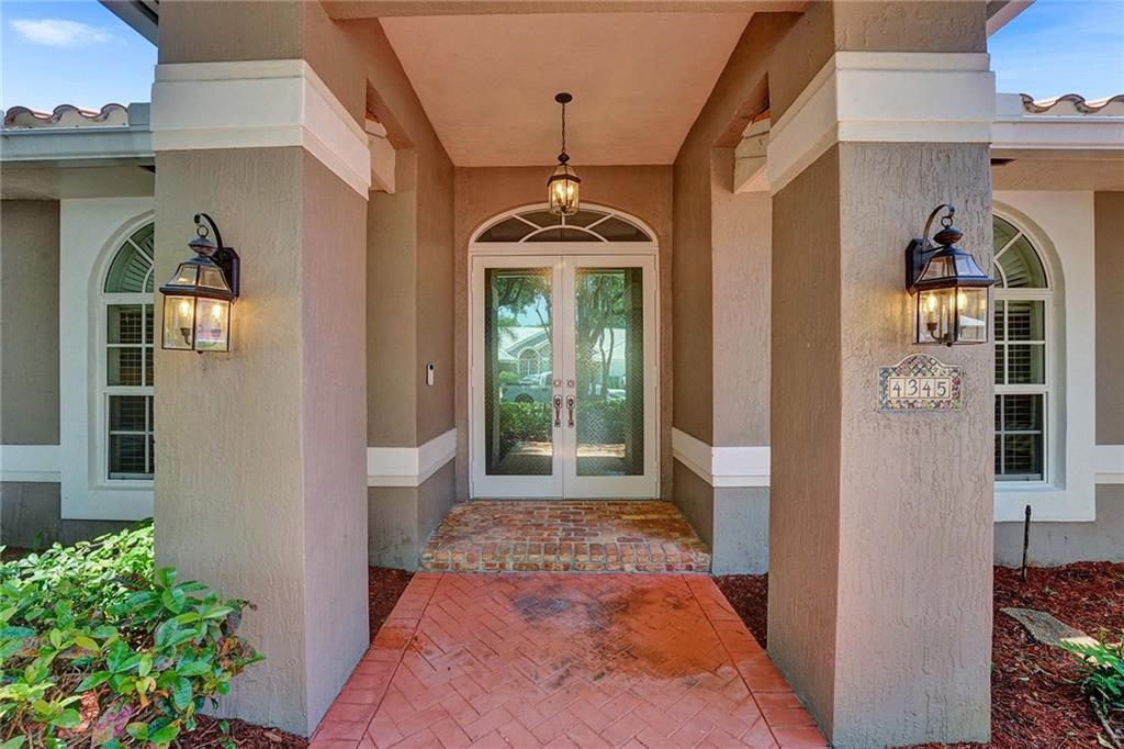 DAVIE COUNTRY ESTATES 144 - Residential