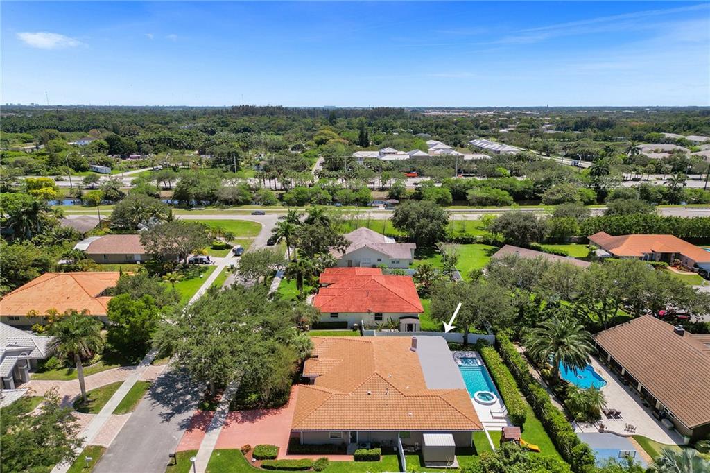 DAVIE COUNTRY ESTATES 144 - Residential