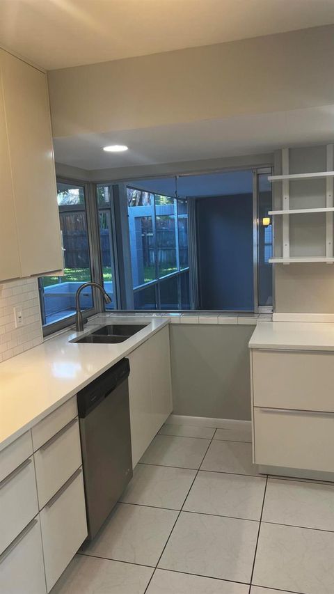 2710 SW 6th Street SW Boynton Beach FL 33435