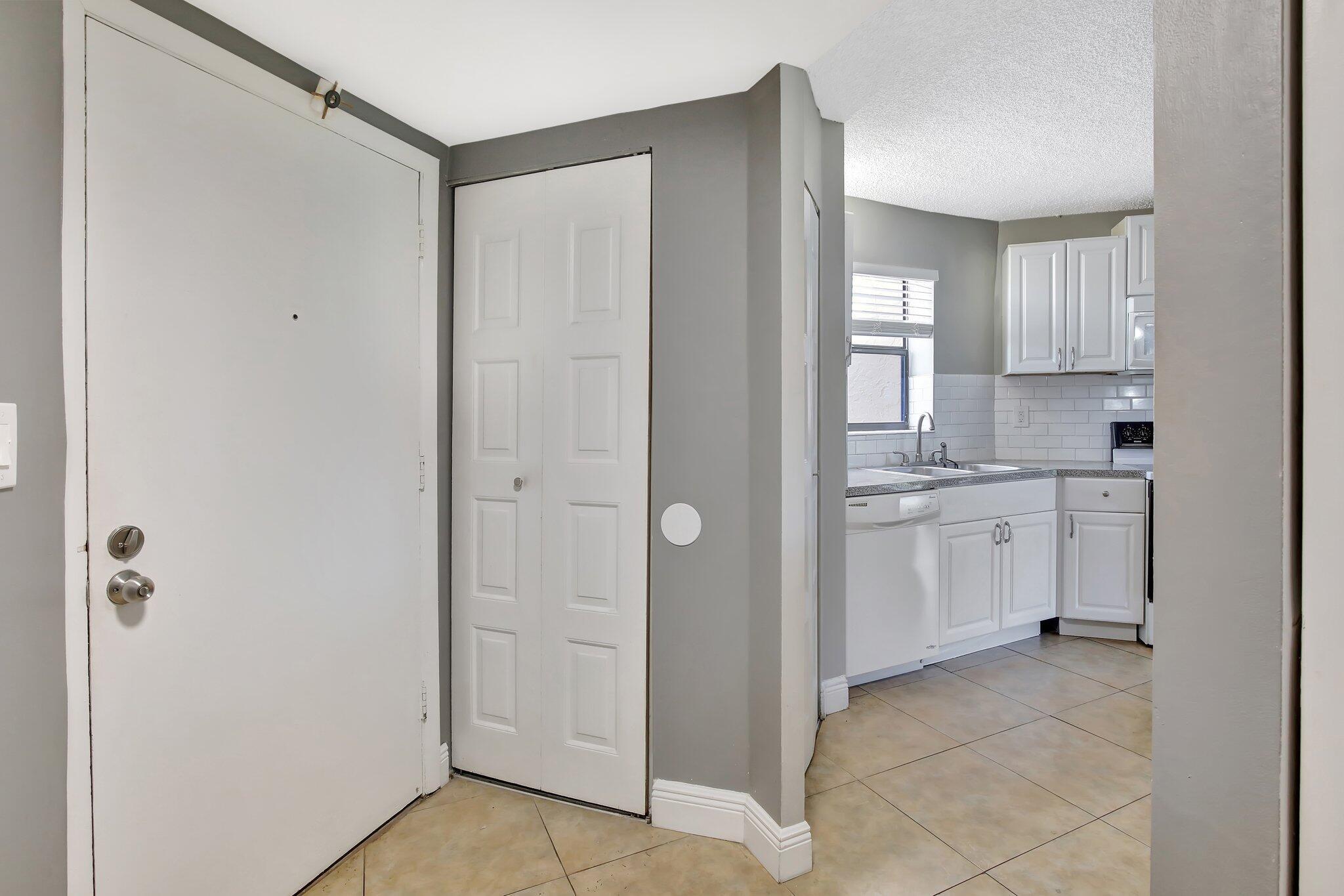 6855 W Broward Boulevard 406