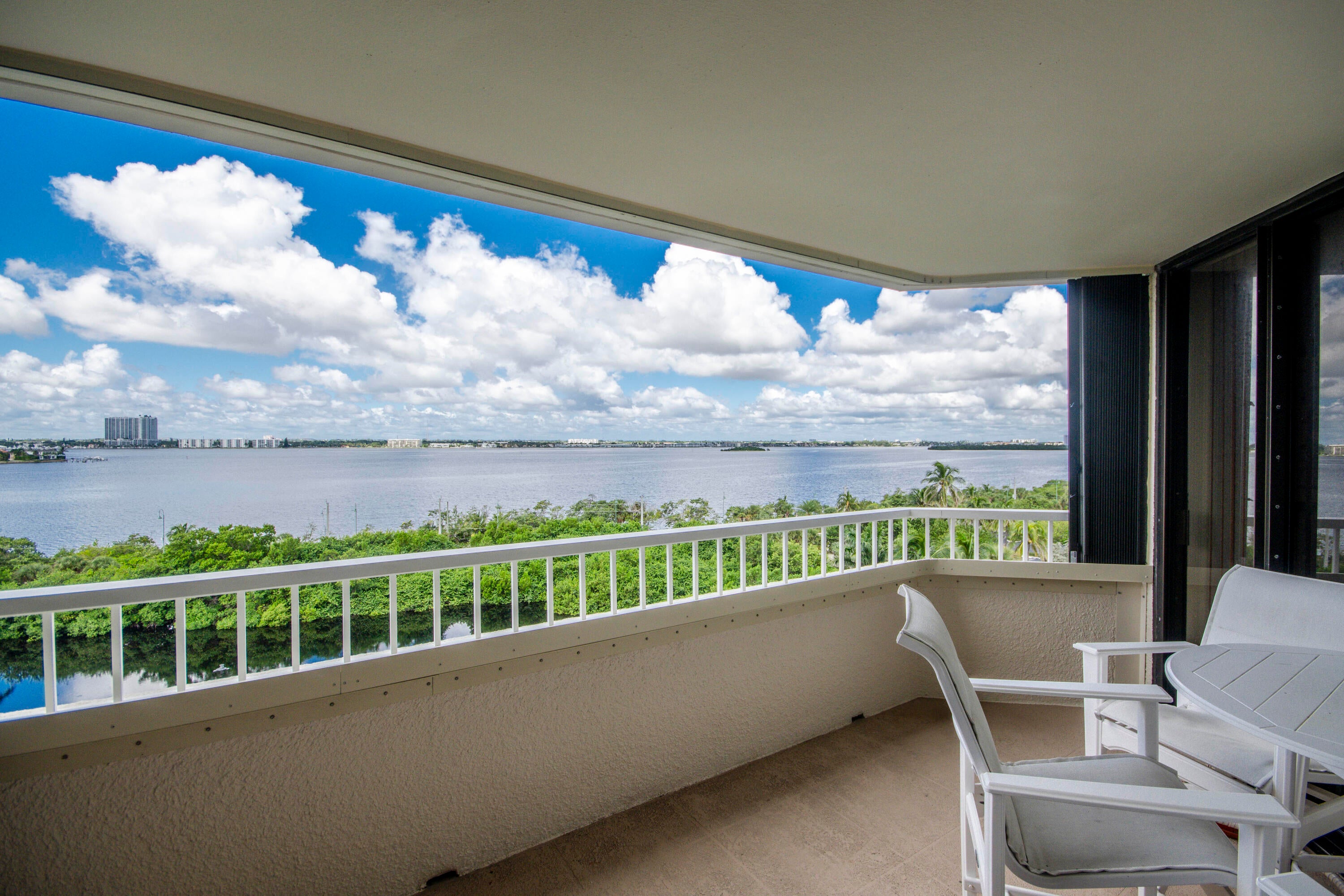 5070 N Ocean Drive 5C