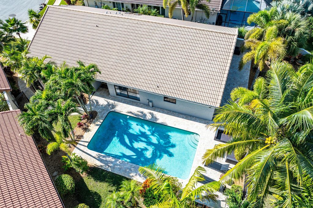 Photo of 21033 Cottonwood Drive, Boca Raton, FL 33428 (MLS # R11146187)