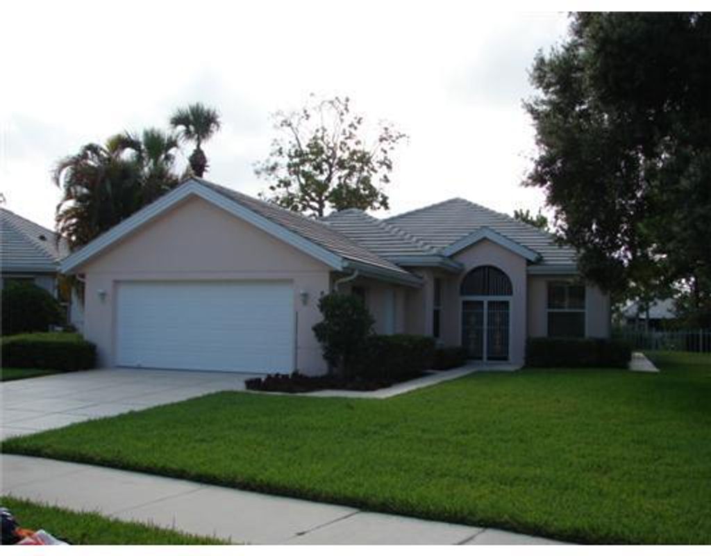 Photo of 4949 SE Inkwood Way, Hobe Sound, FL 33455 (MLS # R10783535)