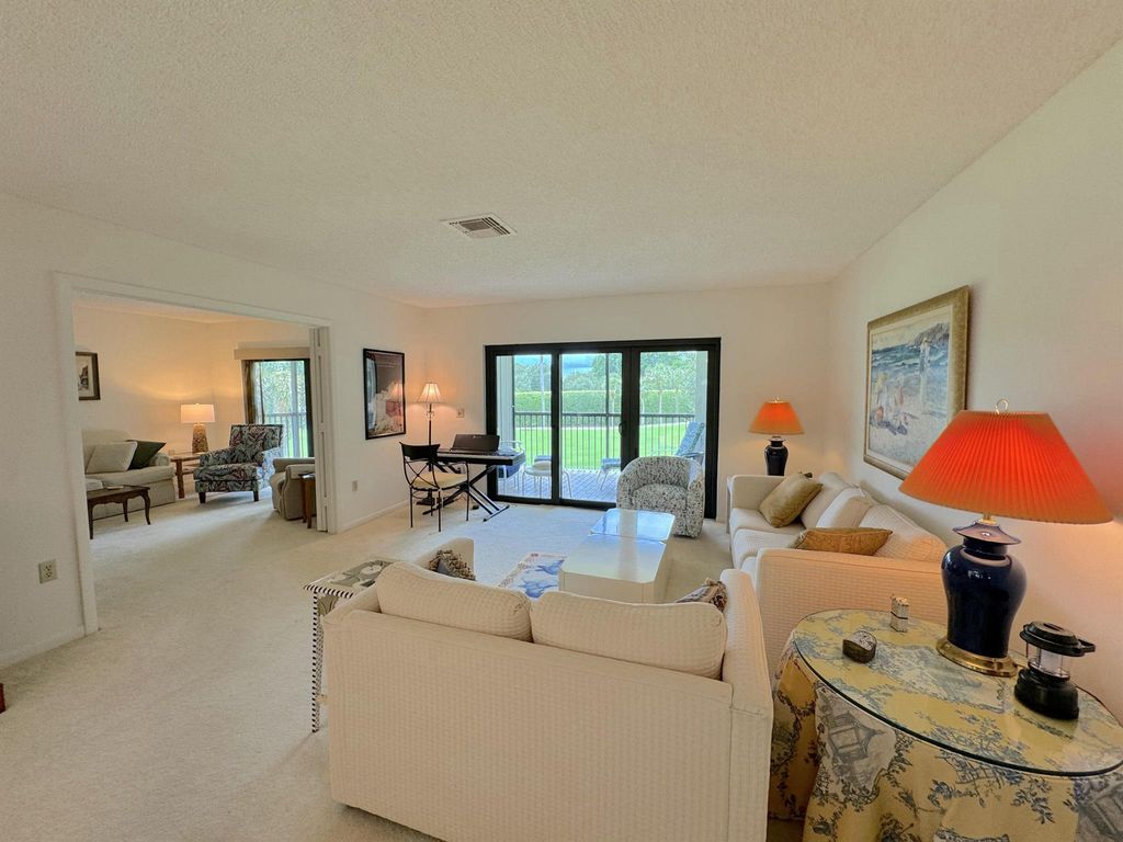 Photo of 9 Stratford Drive E #B, Boynton Beach, FL 33436 (MLS # R11010639)