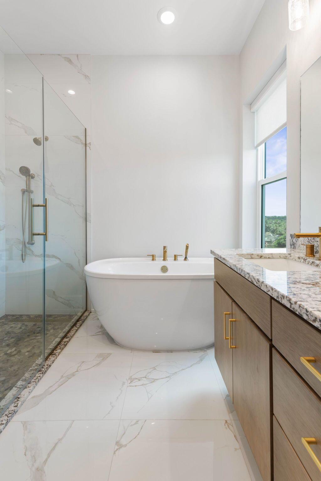 HAMMOCK MOORINGS NORTH - Residential Lease