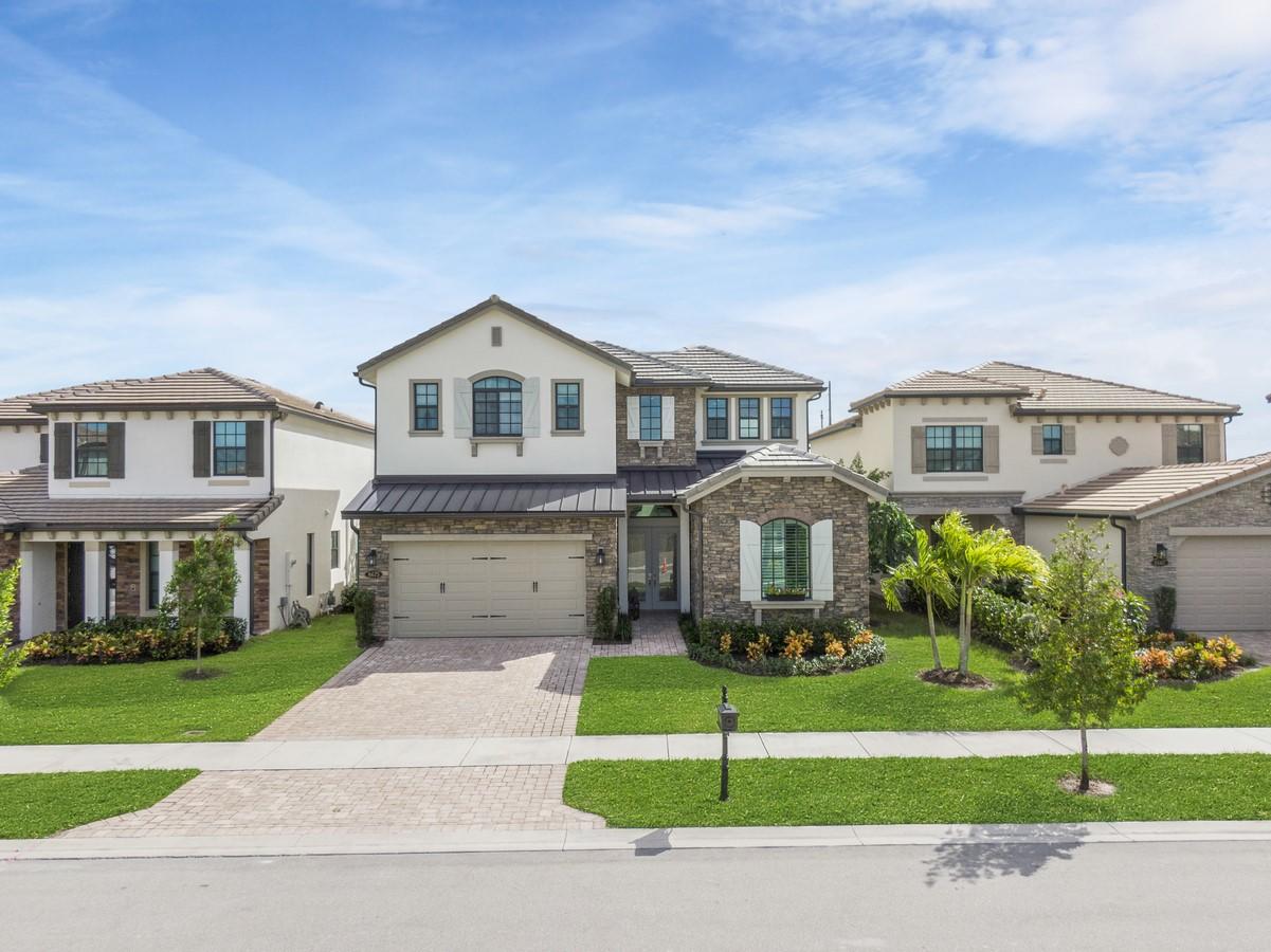 PALM MEADOWS ESTATES - Residential