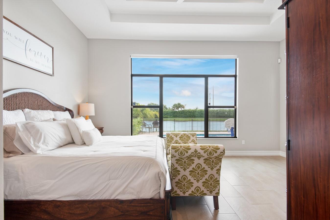 PALM MEADOWS ESTATES - Residential