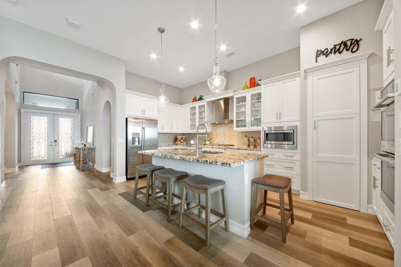 PALM MEADOWS ESTATES - Residential