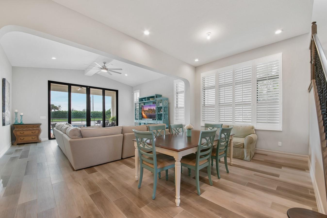 PALM MEADOWS ESTATES - Residential