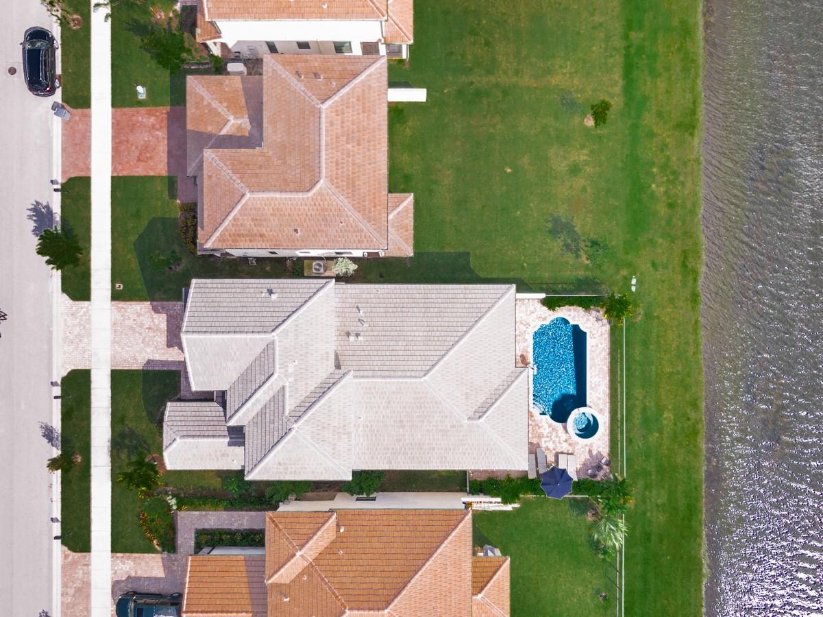 PALM MEADOWS ESTATES - Residential