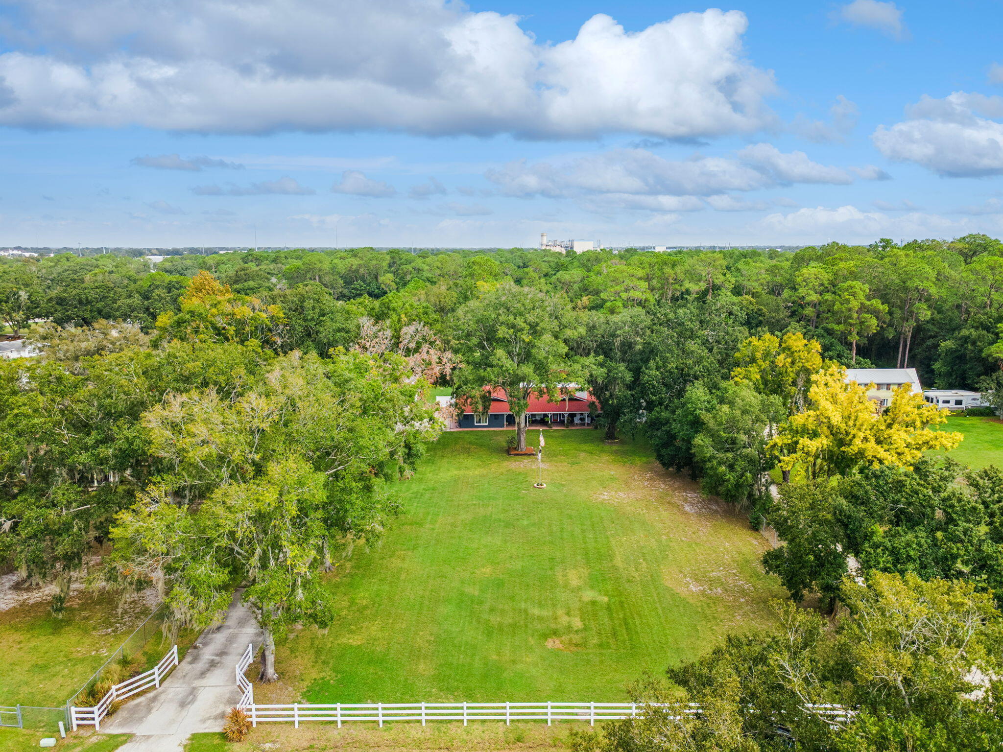 AUBURNDALE BURIAL PARK REPLAT - Residential