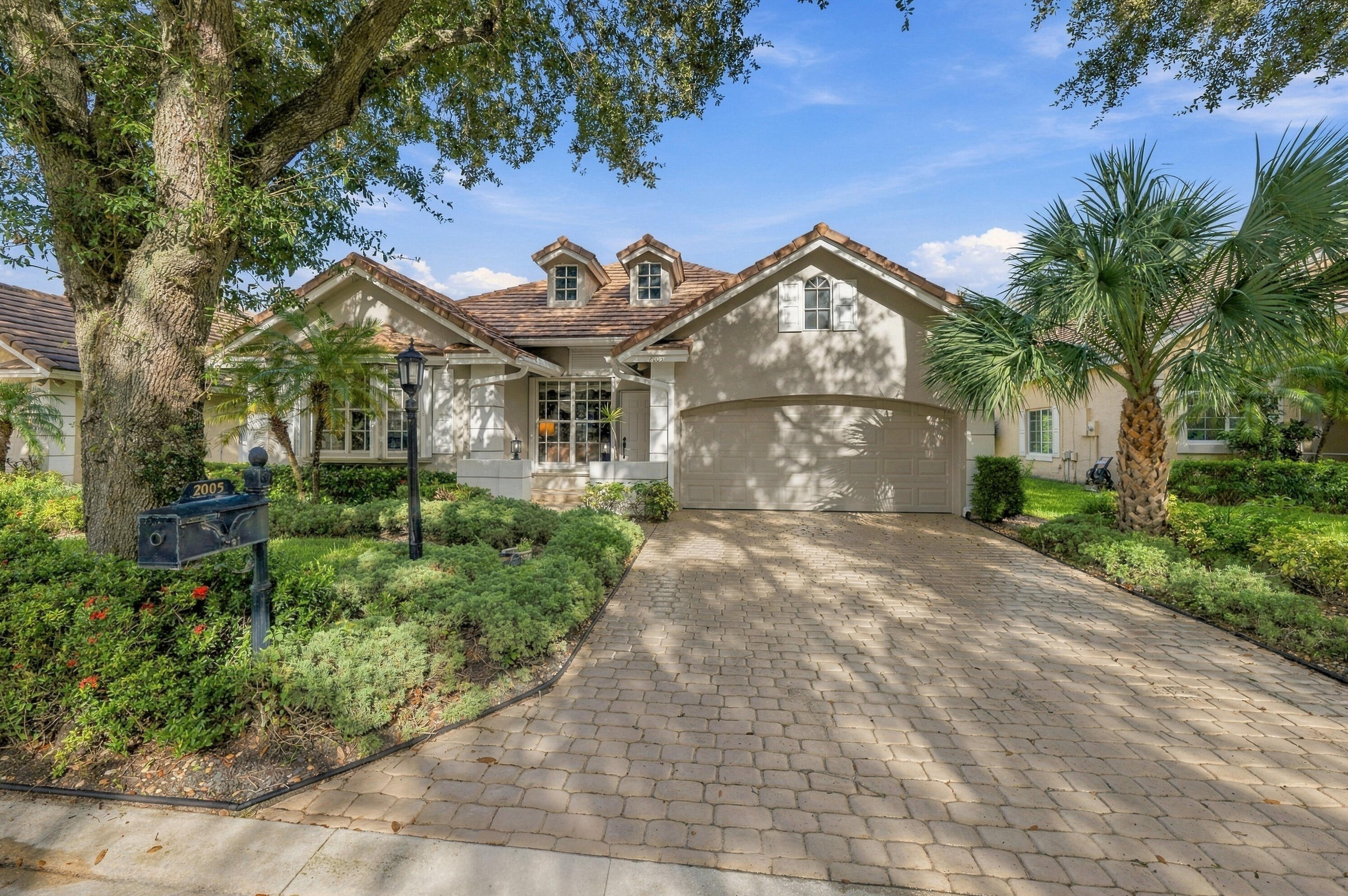 2005 NW 127th Terrace