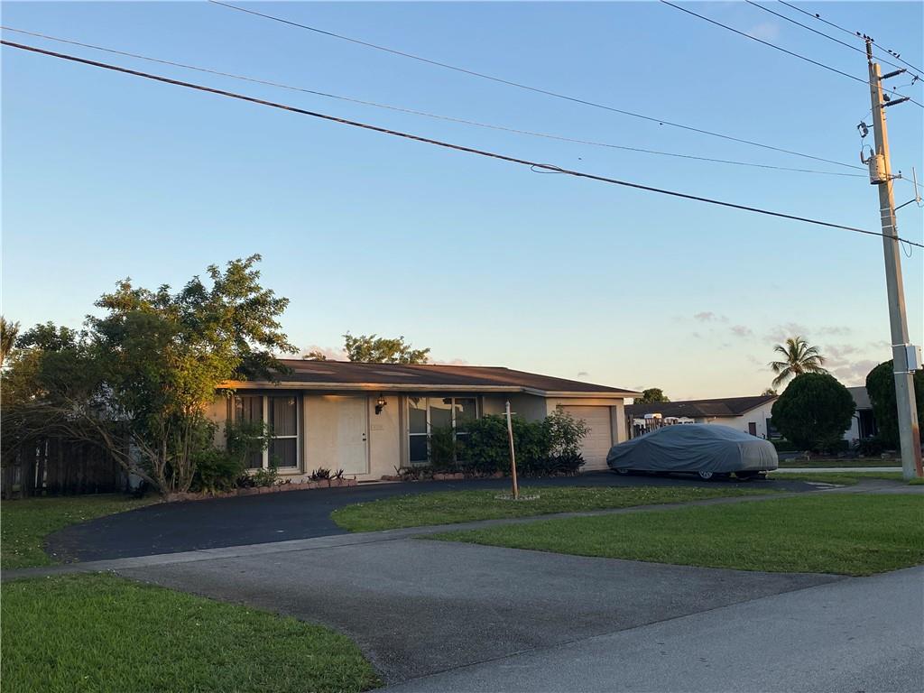 Sunrise Golf Village Sec - Residential