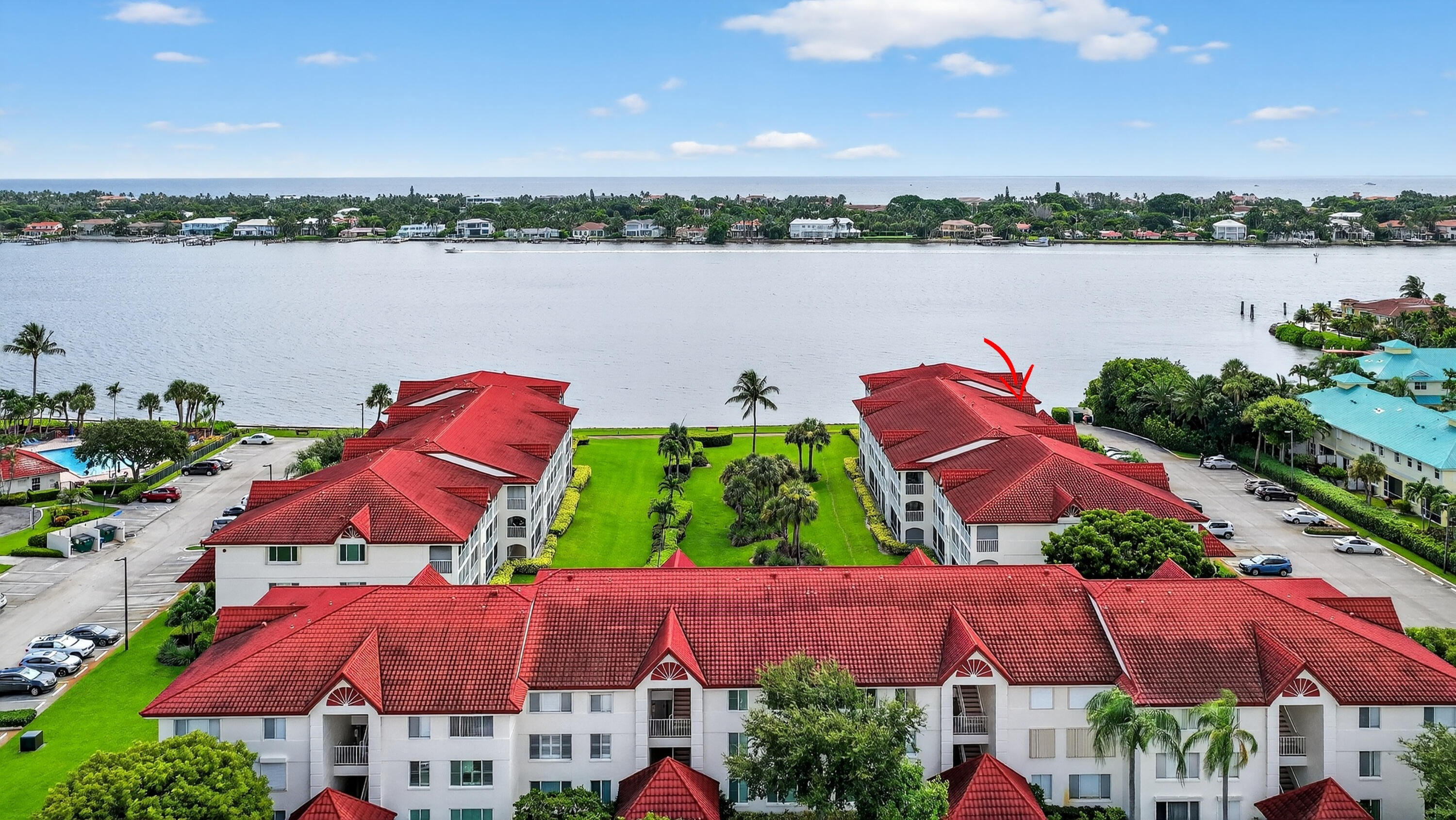 HALF MOON BAY CONDO - Residential