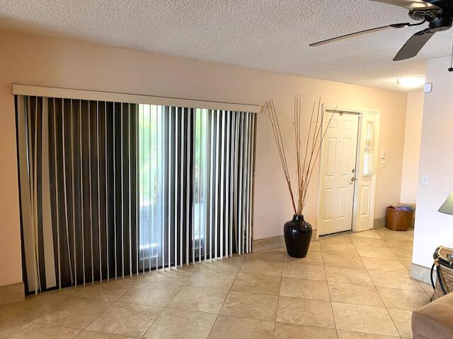 MIRROR LAKES 2 - Residential