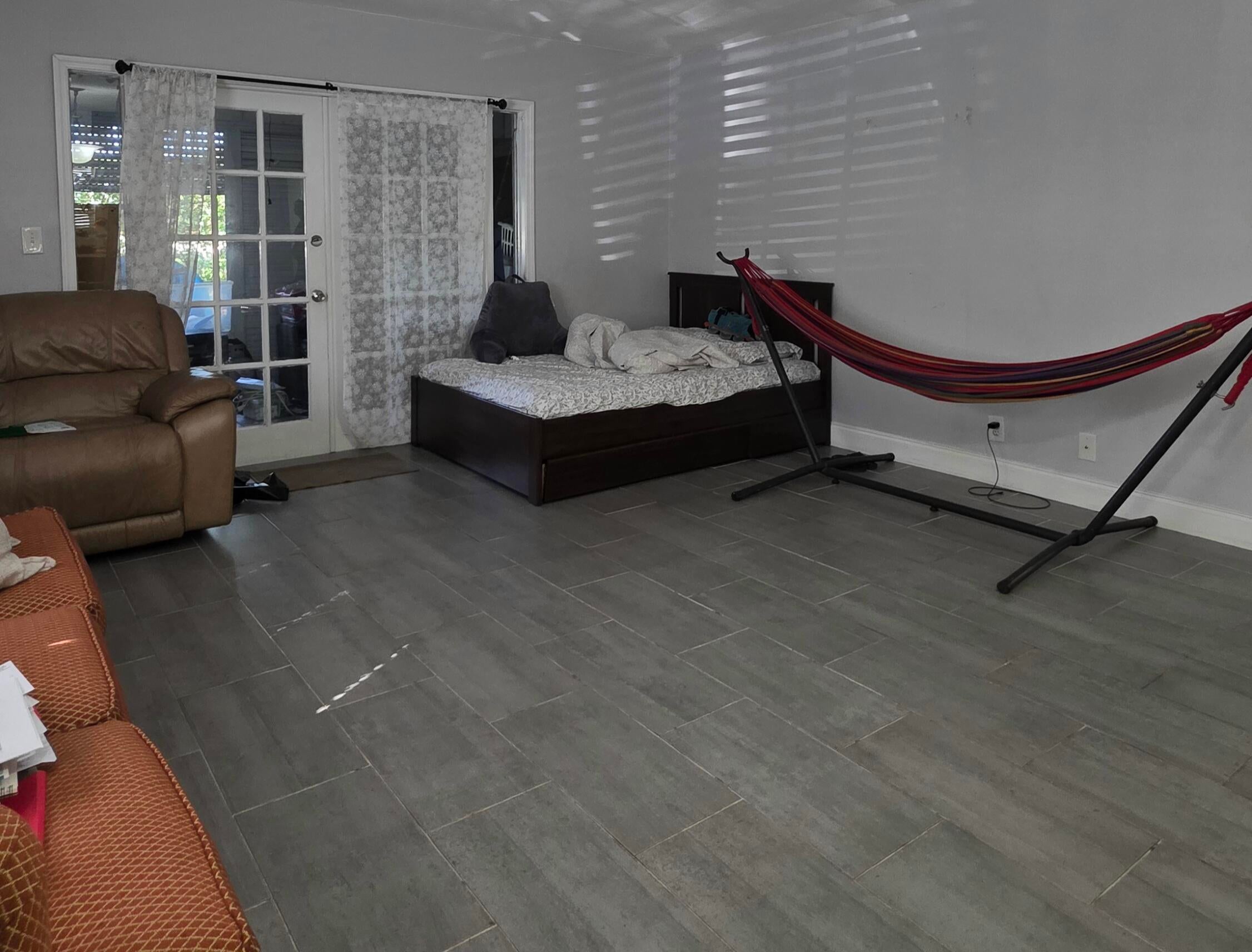 7556 Stirling Road 117