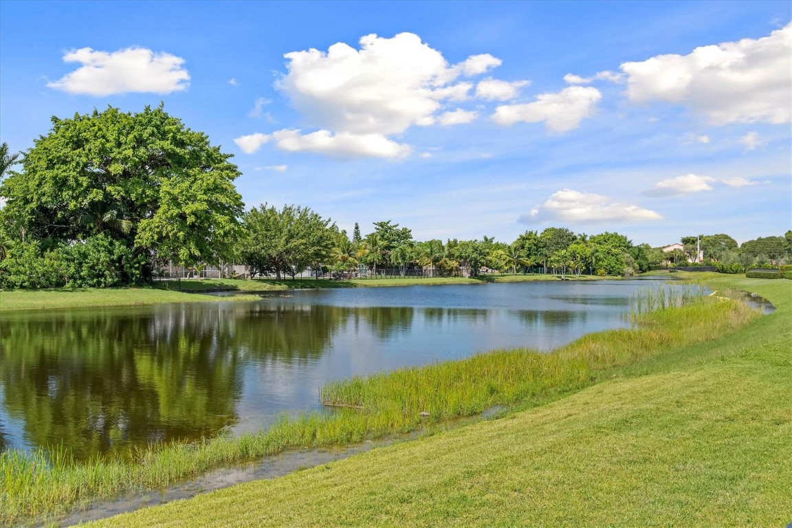 Botaniko - Residential