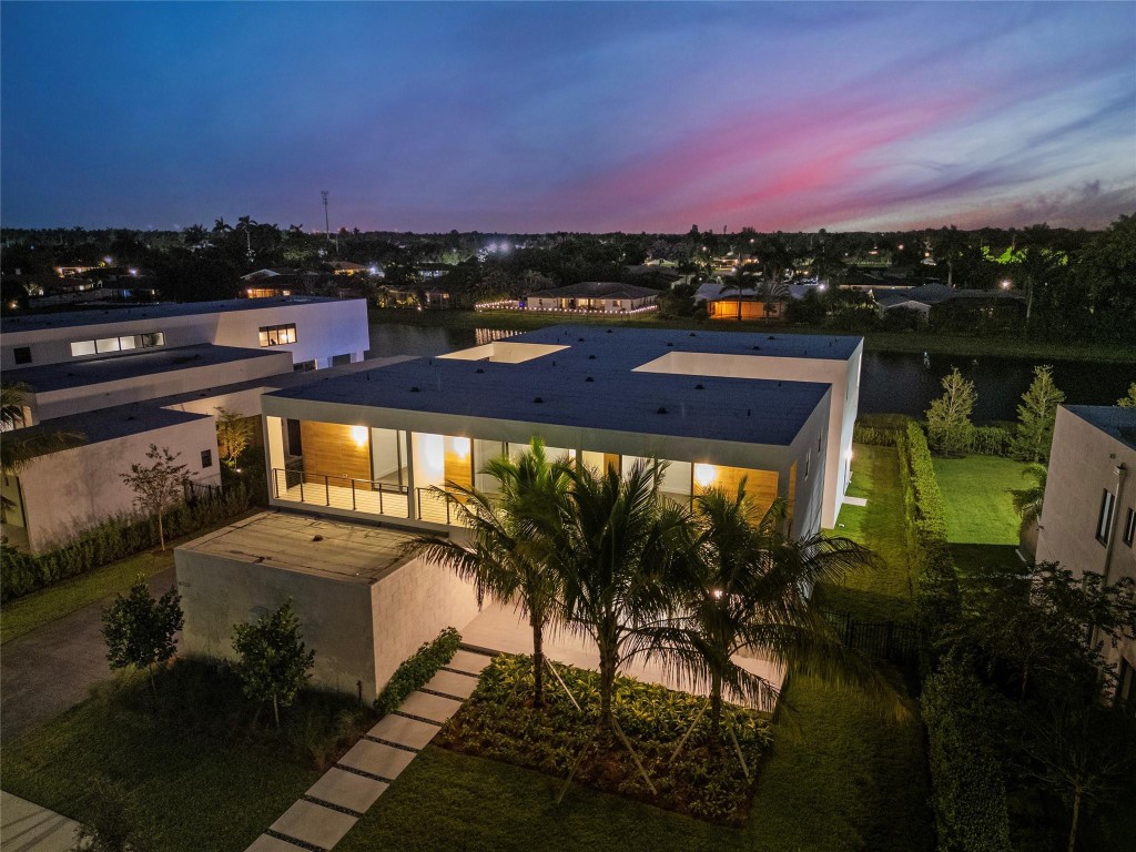 Botaniko - Residential