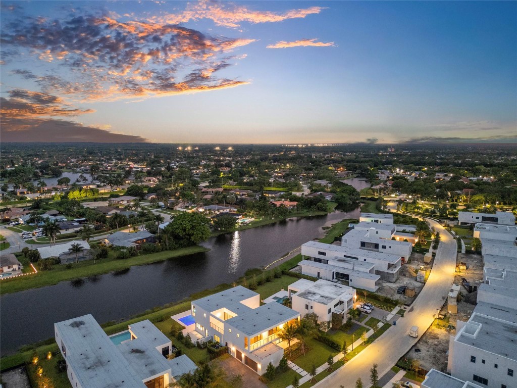 Botaniko - Residential