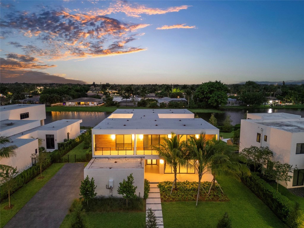 Botaniko - Residential