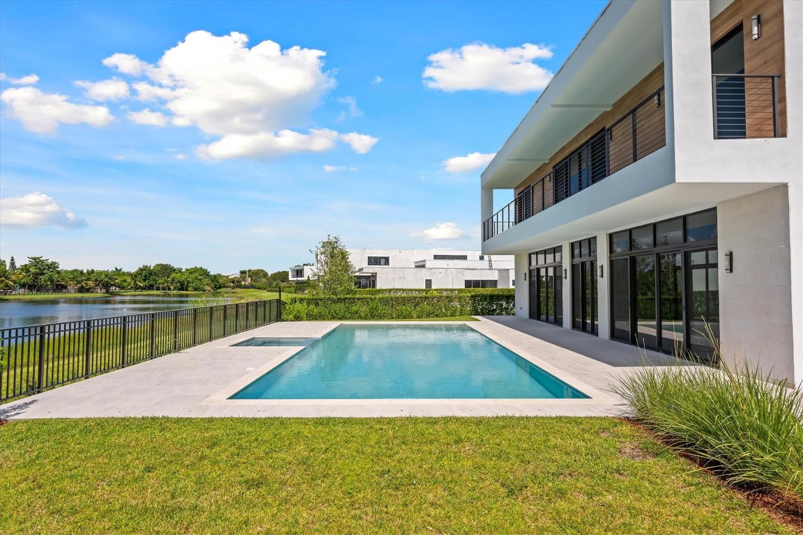 Botaniko - Residential