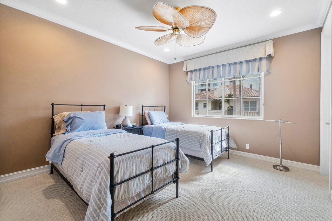 OCEAN GRANDE PLACE - Residential