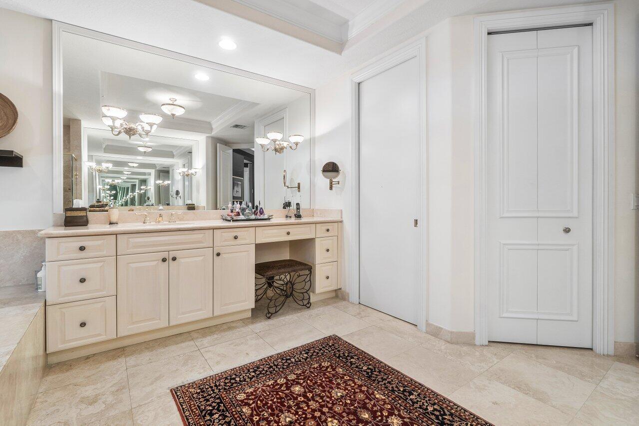 OCEAN GRANDE PLACE - Residential