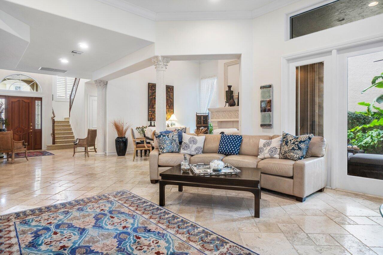 OCEAN GRANDE PLACE - Residential