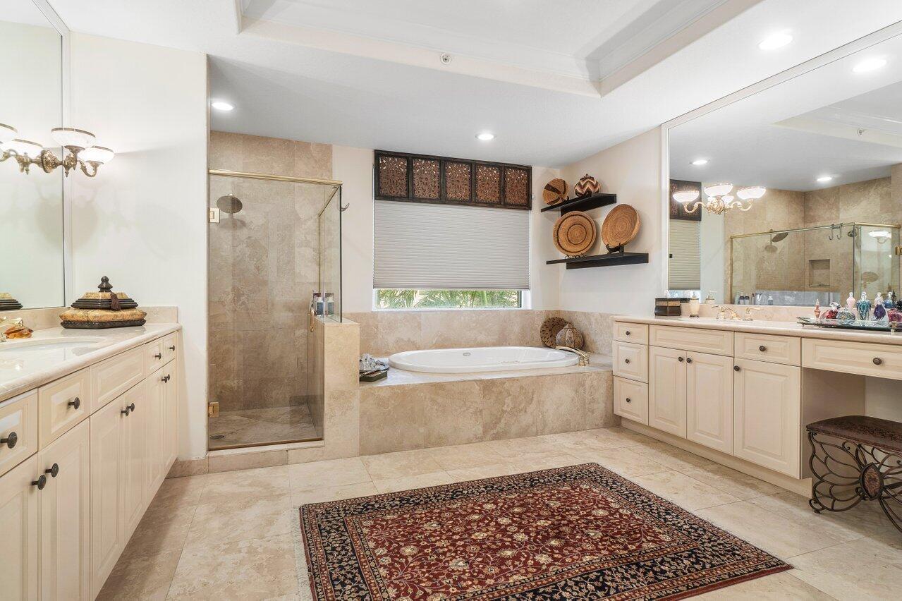 OCEAN GRANDE PLACE - Residential