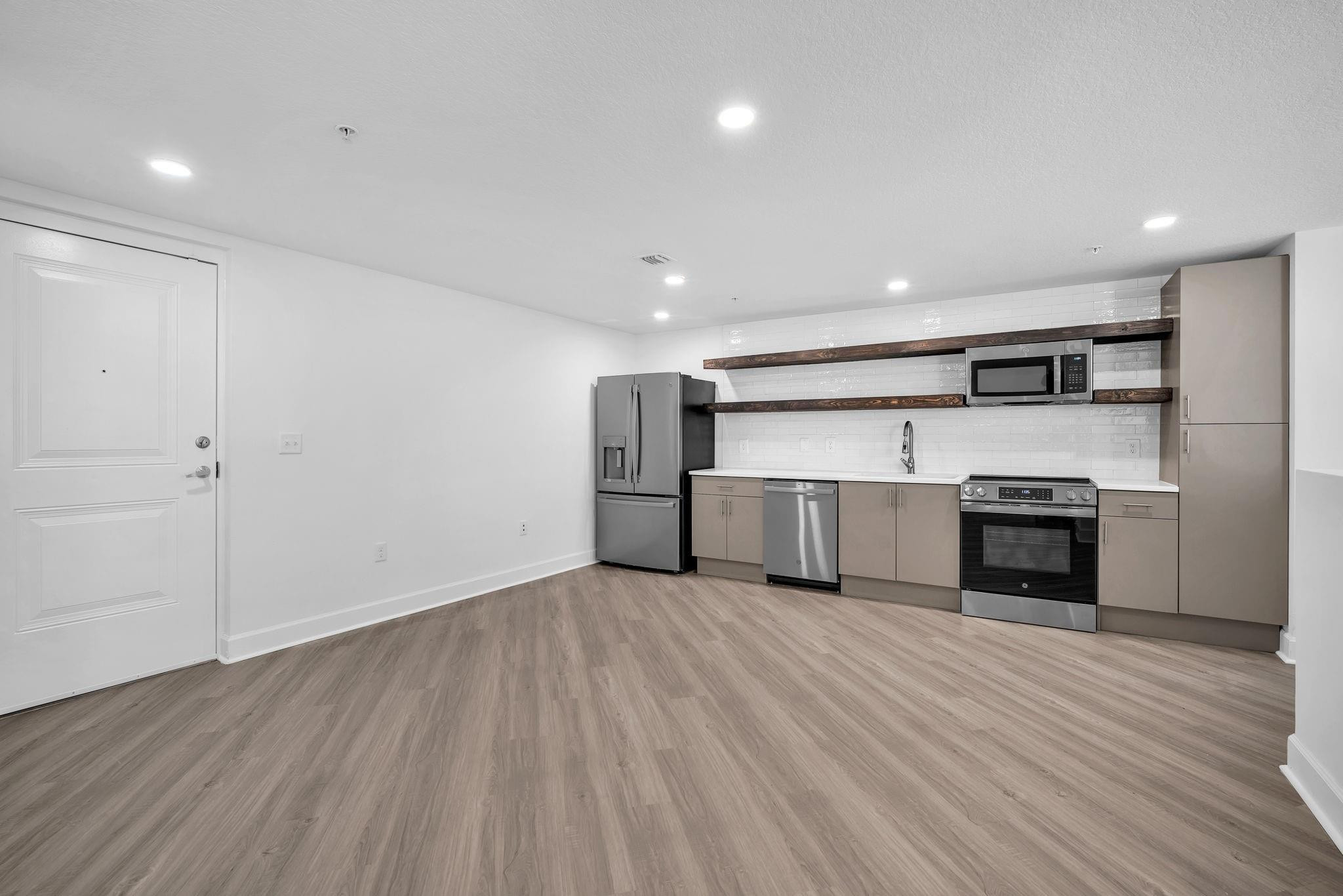 The Allure at Abacoa - Residential Lease