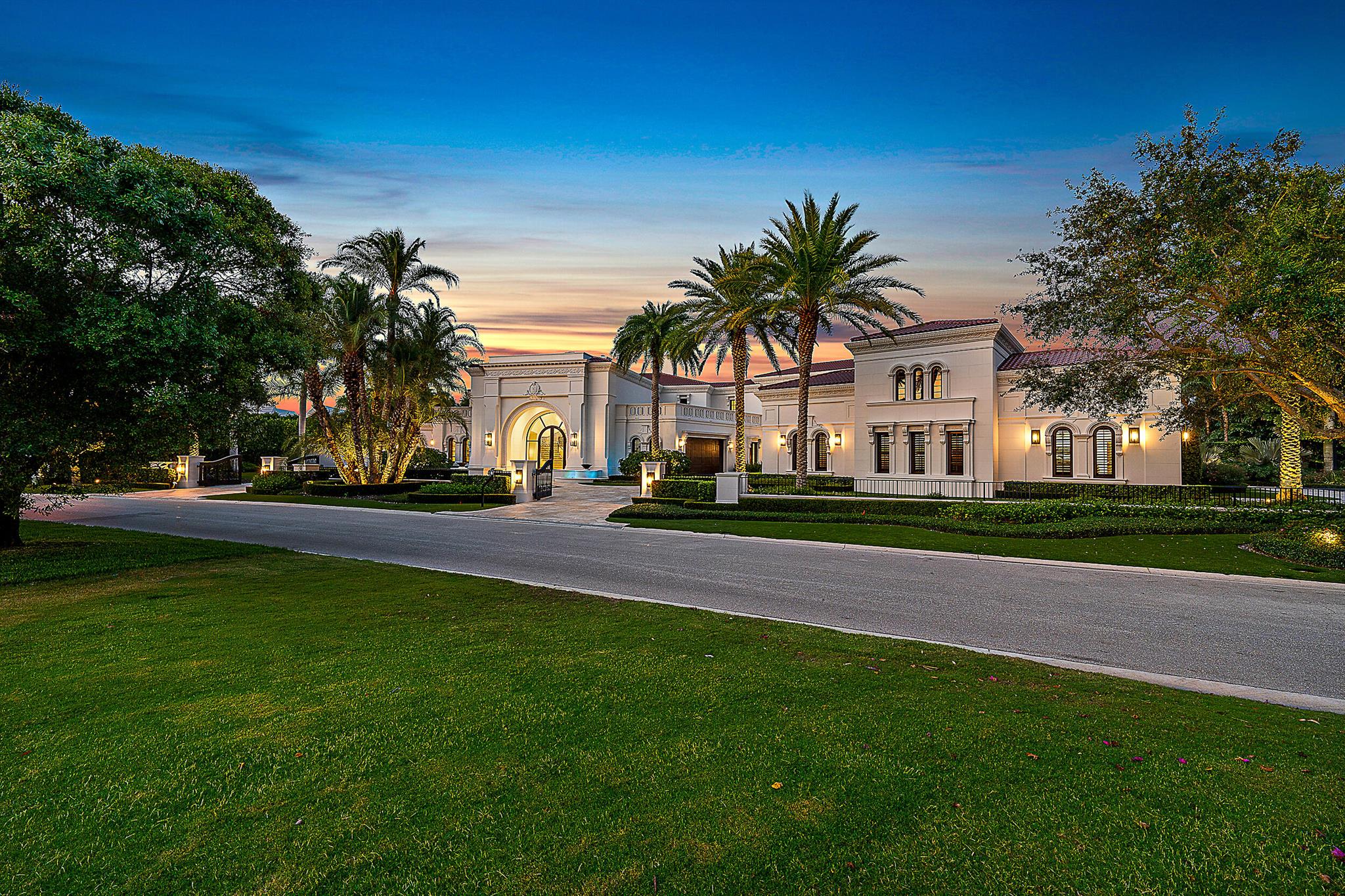 Admirals Cove - Residential