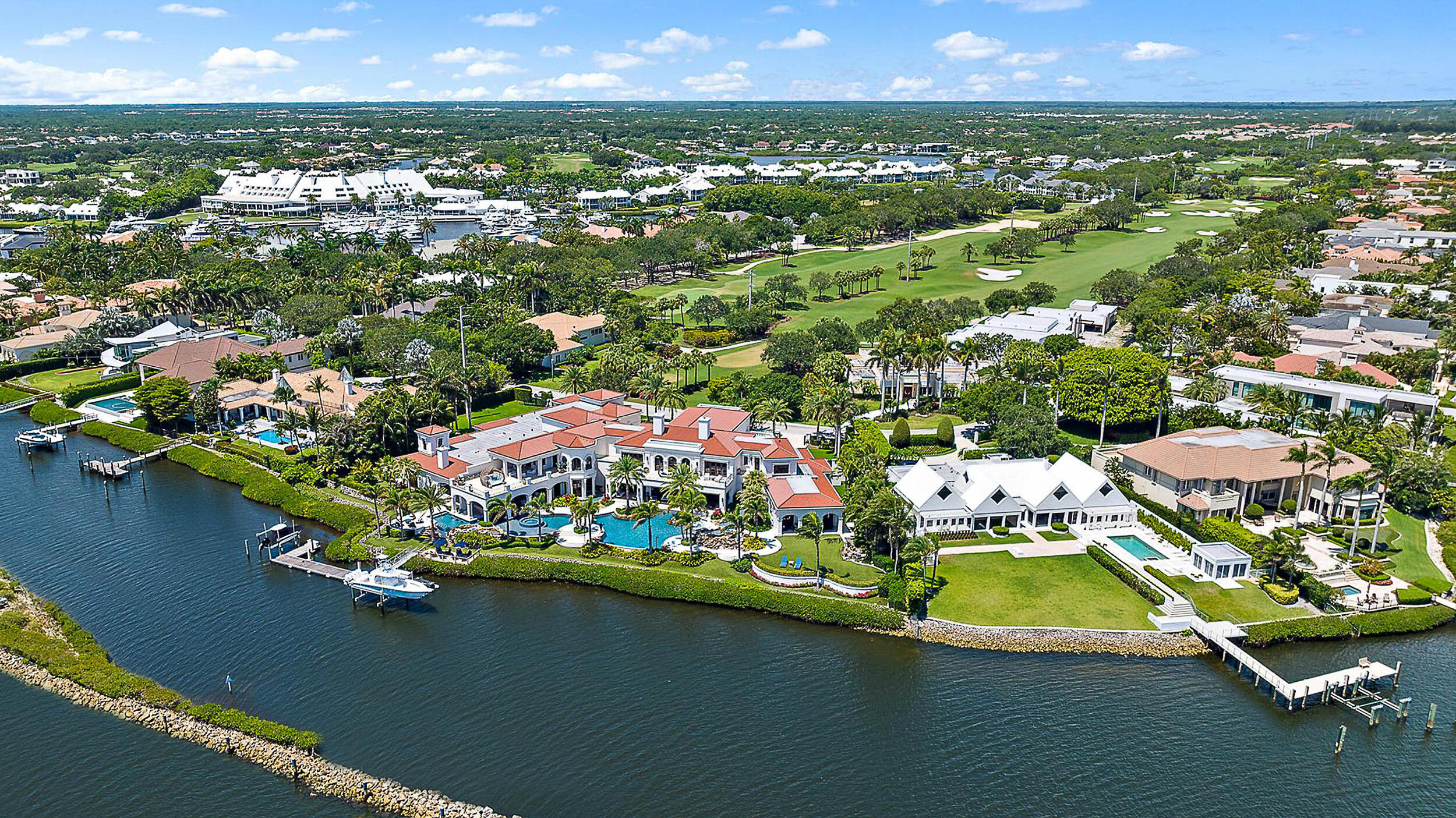 Admirals Cove - Residential