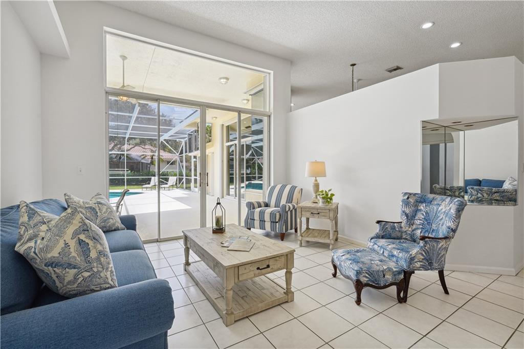 THE LANDINGS OF PARKLAND - Residential